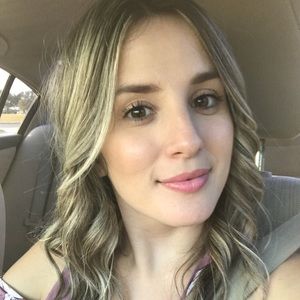 Meet your Posher, Brianna